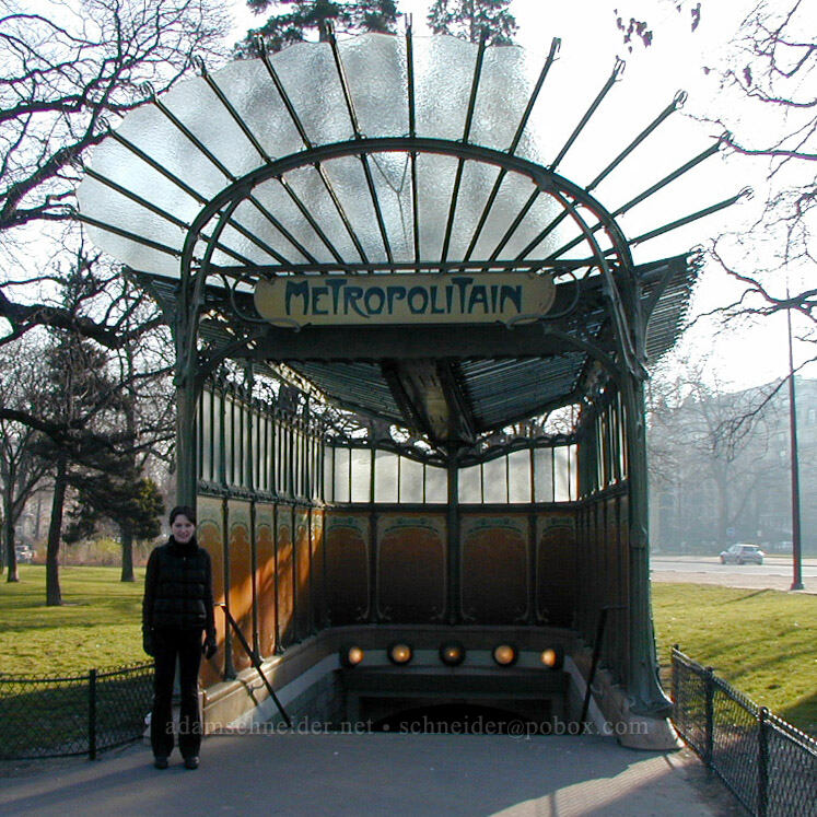 Teresa & Art Nouveau Métro station [Porte Dauphine, Paris, Île-de-France, France]