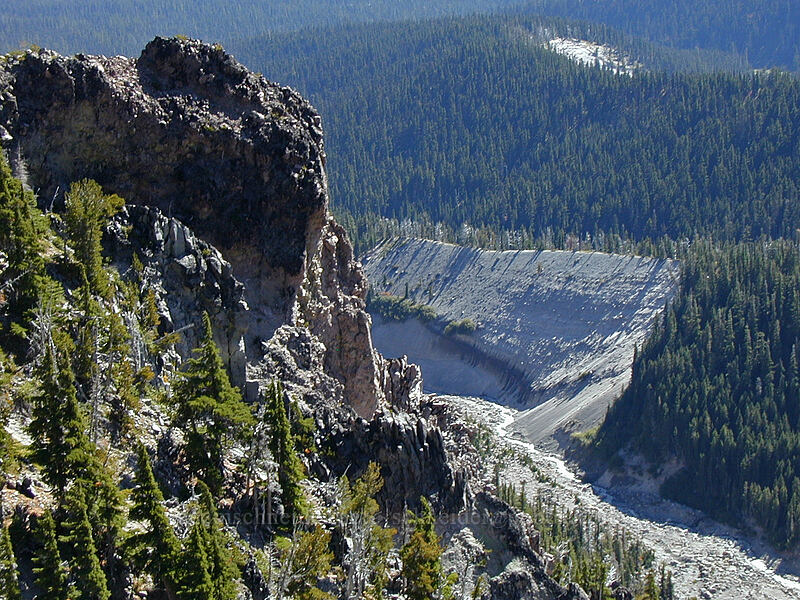 edge of Lamberson Butte [Gnarl Ridge, Mt. Hood Wilderness, Hood River County, Oregon]