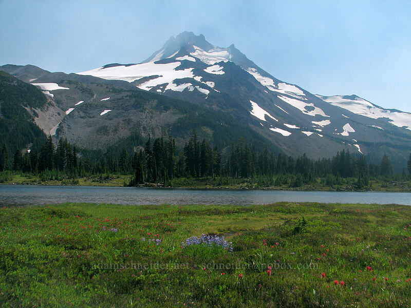 Mount Jefferson & Russell Lake [Jefferson Park, Mt. Jefferson Wilderness, Marion County, Oregon]