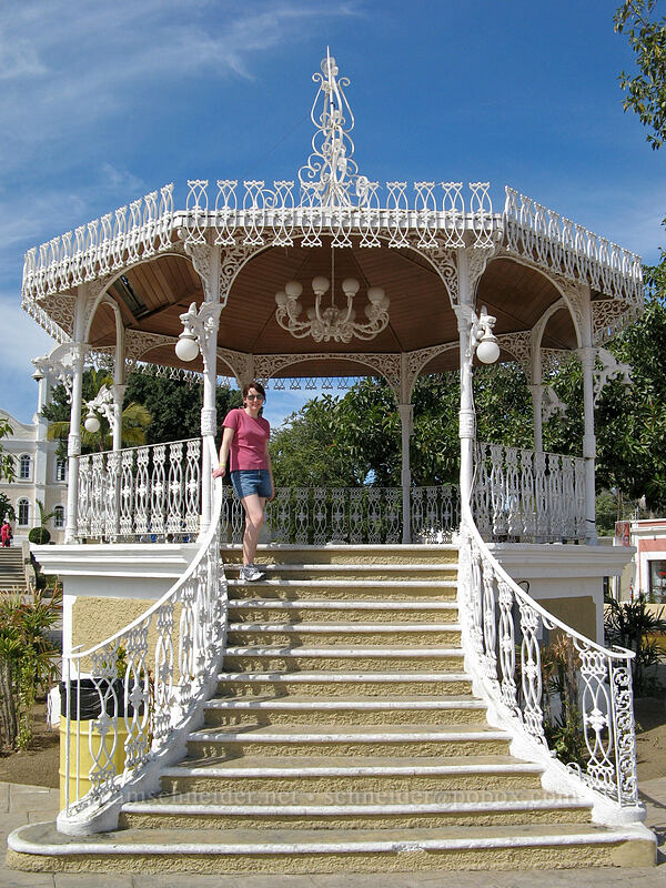 town square gazebo [Plaza Mijares, San Jose del Cabo, Los Cabos, Baja California Sur, Mexico]
