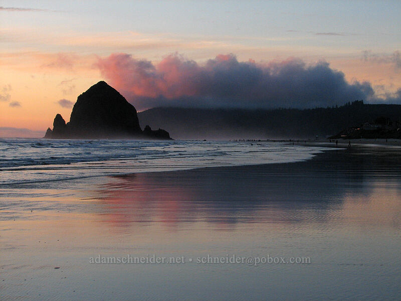 Haystack Rock at sunset [Tolovana Park, Cannon Beach, Clatsop County, Oregon]