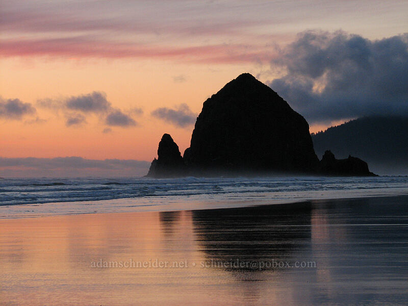 Haystack Rock at sunset [Tolovana Park, Cannon Beach, Clatsop County, Oregon]