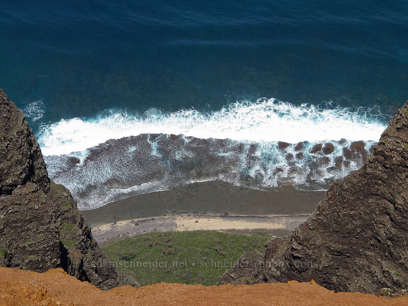beach at Nu'alolo Kai [Lolo Vista, Na Pali-Kona Forest Reserve, Kaua'i, Hawaii]