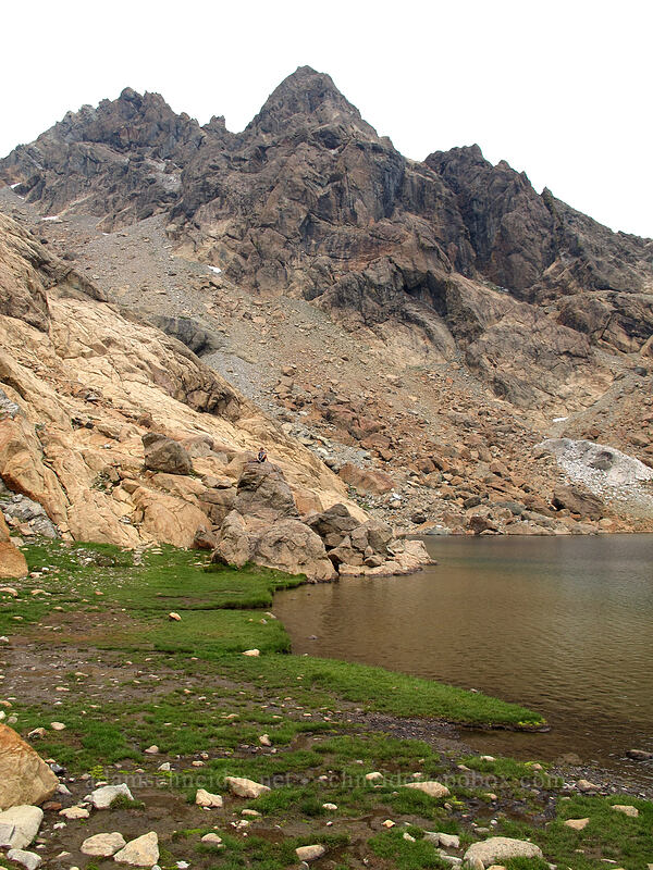 Lake Ingalls & Ingalls Peak [Lake Ingalls, Alpine Lakes Wilderness, Chelan County, Washington]