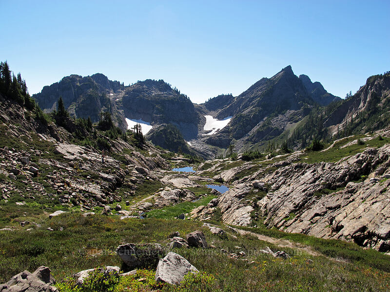 Sheep Gap Mountain & Gothic Basin [Gothic Basin, Morning Star NRCA, Snohomish County, Washington]