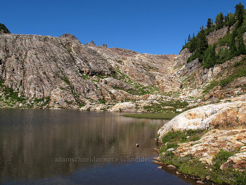 big tarn in Gothic Basin [Gothic Basin, Morning Star NRCA, Snohomish County, Washington]