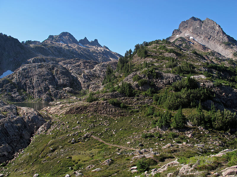 Gothic Peak & Del Campo Peak [Gothic Basin, Morning Star NRCA, Snohomish County, Washington]