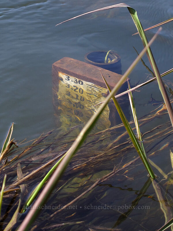 stream gauge [Blackberry Trail, Deschutes River State Recreation Area, Sherman County, Oregon]