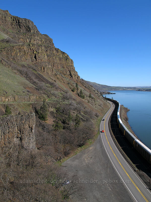 Highway 14 & a train [Lyle Convict Road, Klickitat County, Washington]