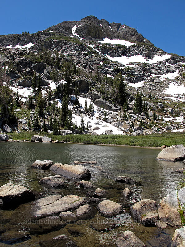 Round Top & Winnemucca Lake [Winnemucca Lake, Mokelumne Wilderness, Alpine County, California]