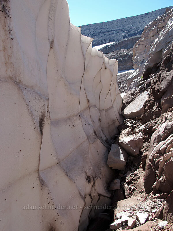 randkluft [Eliot Glacier, Mt. Hood Wilderness, Hood River County, Oregon]