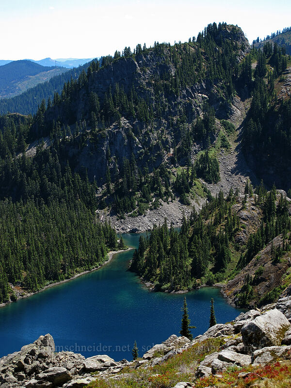 Rachel Lake [Rampart Ridge, Alpine Lakes Wilderness, Kittitas County, Washington]