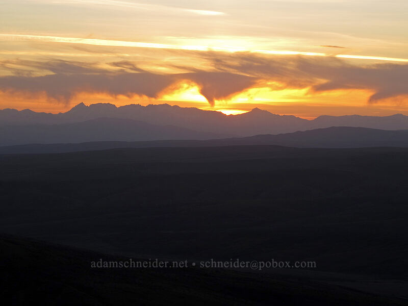 sunset over the Enchantments [Monument Hill, Grant County, Washington]