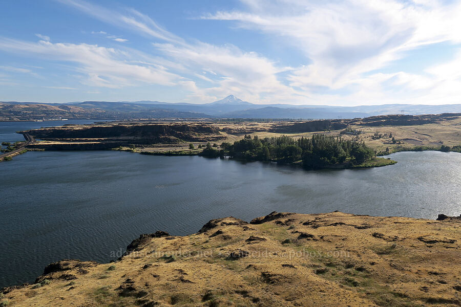 Mount Hood & Horsethief Lake [Horsethief Butte, Columbia Hills State Park, Klickitat County, Washington]