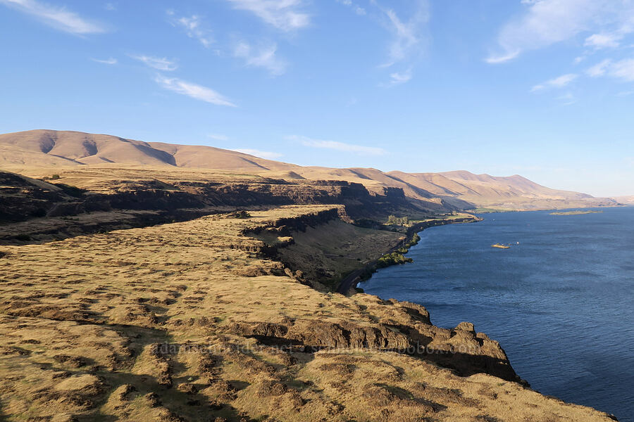 Columbia Hills & Columbia River [Horsethief Butte, Columbia Hills State Park, Klickitat County, Washington]