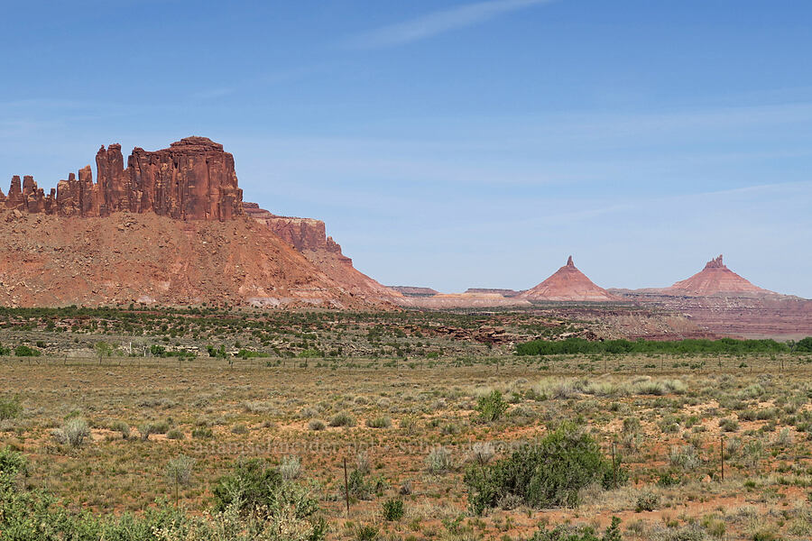 Peak 5890 & Six-Shooter Peaks [SR-211, San Juan County, Utah]