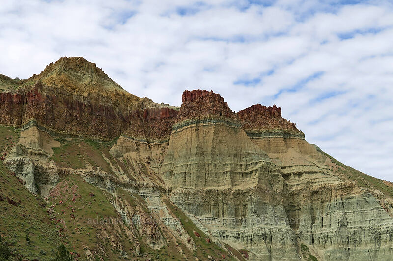 Cathedral Rock [Highway 19, Grant County, Oregon]