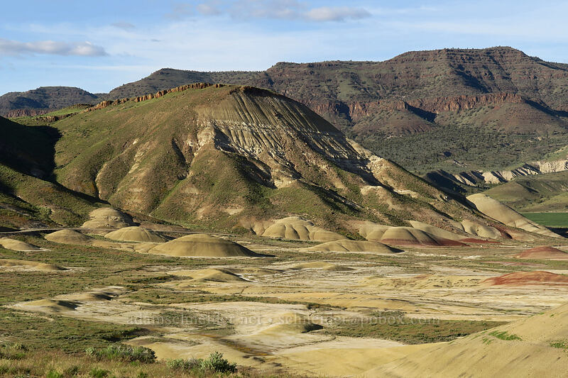 Painted Hills [Painted Hills Overlook Trail, John Day Fossil Beds National Monument, Wheeler County, Oregon]