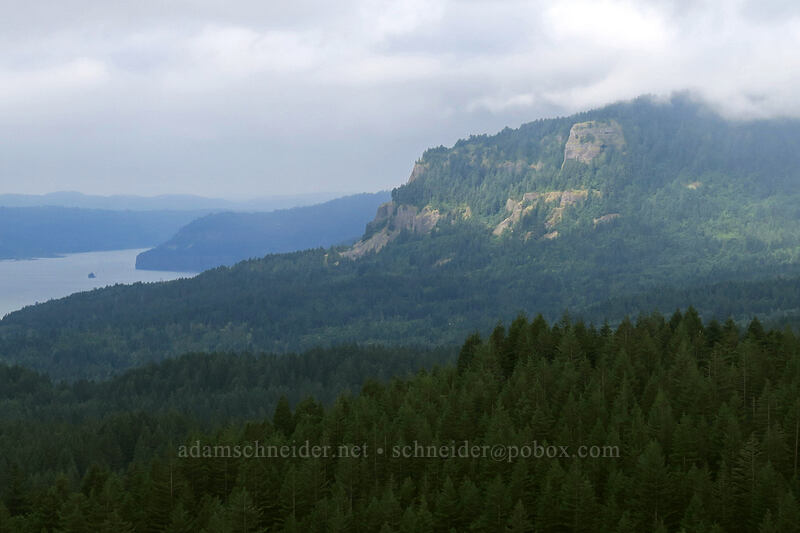 sun on Archer Mountain [Hamilton Mountain, Beacon Rock State Park, Skamania County, Washington]