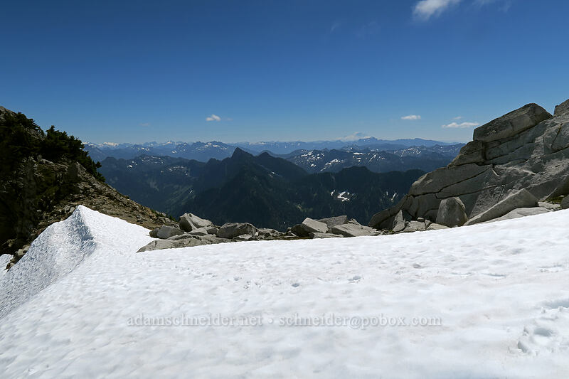view toward Mt. Rainier [Vesper Peak, Mount Baker-Snoqualmie National Forest, Snohomish County, Washington]