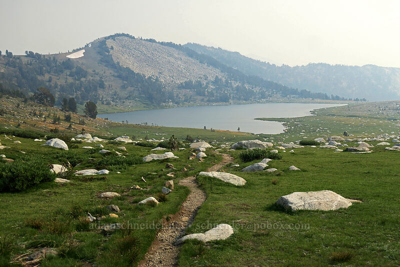Middle Gaylor Lake [Gaylor Lakes Trail, Yosemite National Park, Tuolumne County, California]