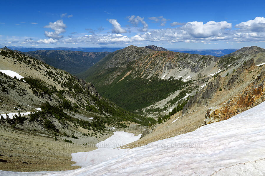 Nelson Butte & North Fork Rattlesnake Creek Valley [Mt. Aix Trail, William O. Douglas Wilderness, Yakima County, Washington]