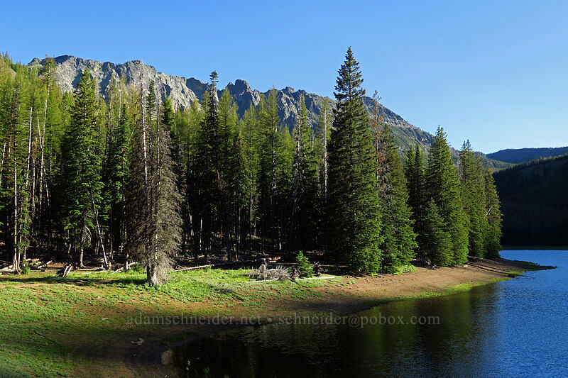 Strawberry Lake [Strawberry Basin Trail, Strawberry Mountain Wilderness, Grant County, Oregon]