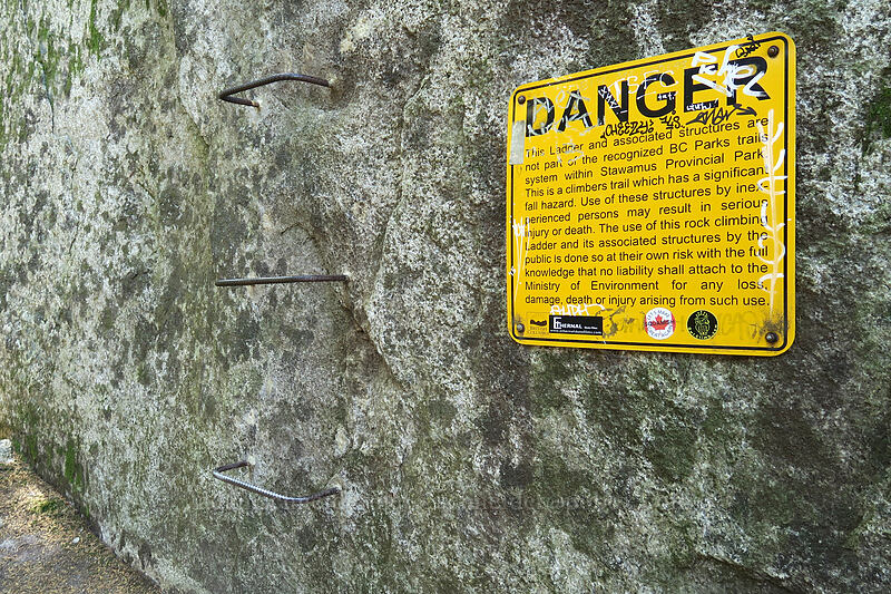climber's trail [Stawamus Chief Mountain, Stawamus Chief Provincial Park, British Columbia, Canada]