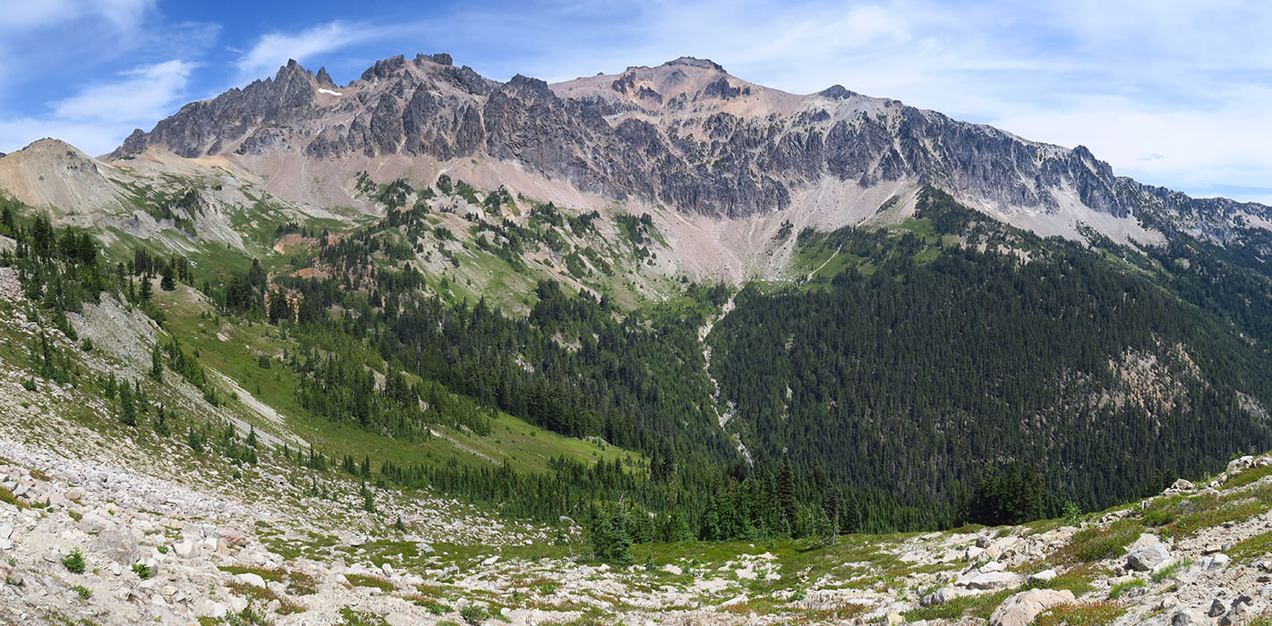 Goat Rocks & Gilbert Peak panorama [Pacific Crest Trail, Goat Rocks Wilderness, Yakima County, Washington]