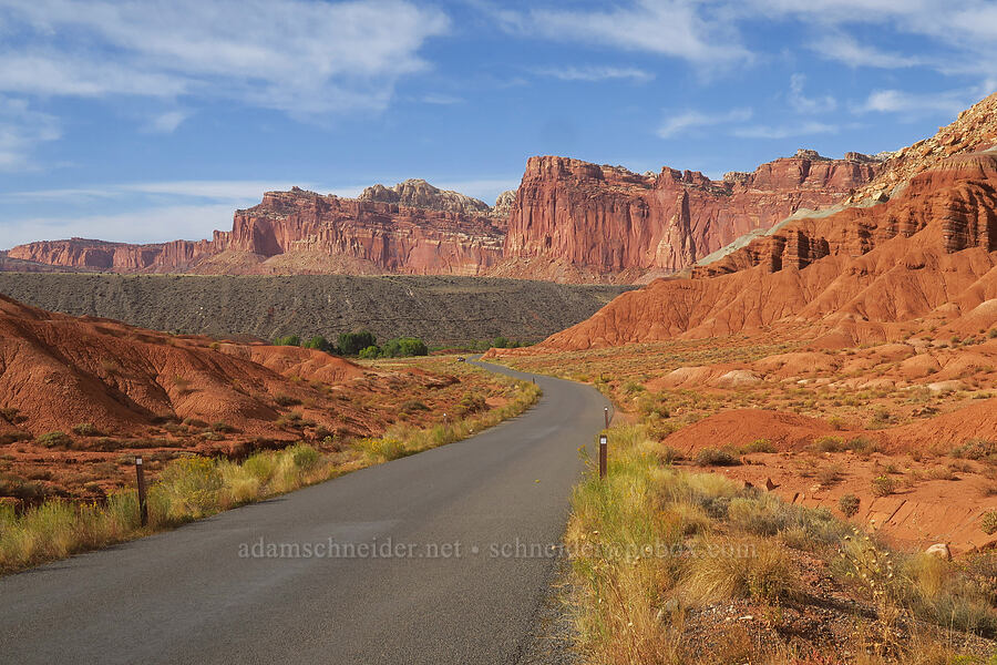 sandstone cliffs [Capitol Reef Scenic Drive, Capitol Reef National Park, Wayne County, Utah]