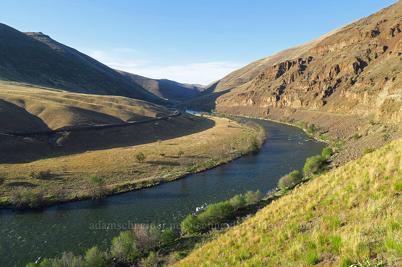 Deschutes River [Deschutes River Trail, Sherman County, Oregon]