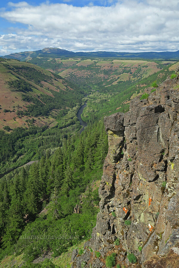Klickitat Canyon & Grayback Mountain [Soda Springs Wildlife Area, Klickitat County, Washington]