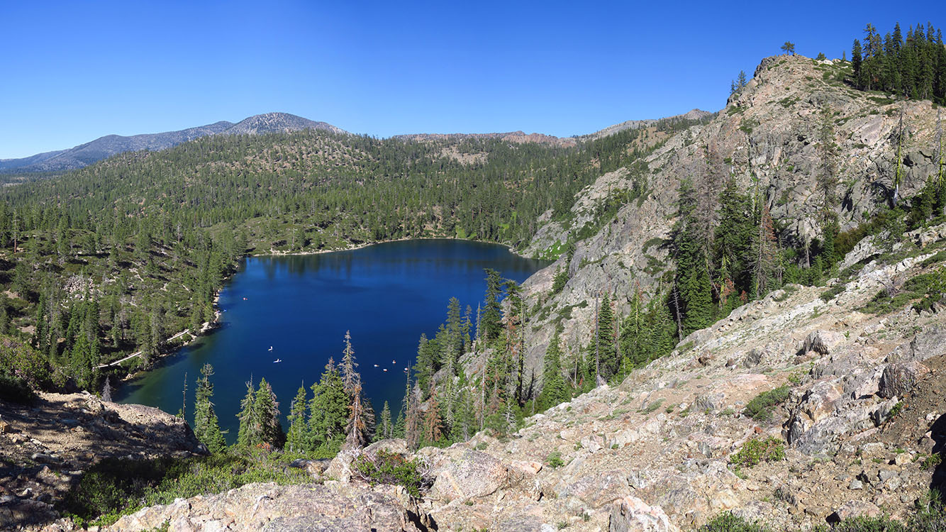 Kangaroo Lake panorama, from above [Kangaroo Lake Fen Trail, Klamath National Forest, Siskiyou County, California]
