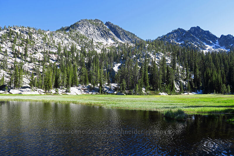 Lower Hoffer Lake, Lee's Peak, & The Lakes Lookout [Hoffer Lakes Trail, Wallowa-Whitman National Forest, Baker County, Oregon]
