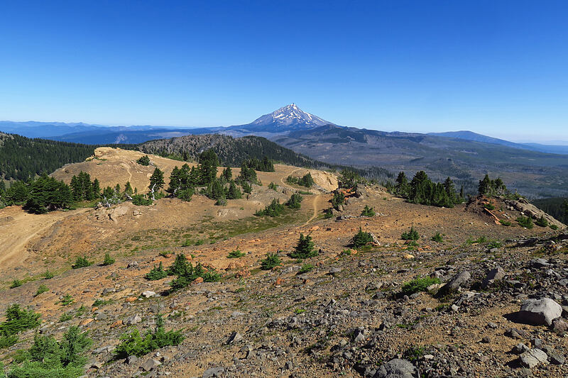 Mt. Jefferson & Three-Fingered Jack's eastern 