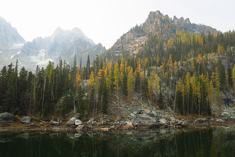Peak 6991 & Colchuck Peak [Colchuck Lake Trail, Alpine Lakes Wilderness, Chelan County, Washington]