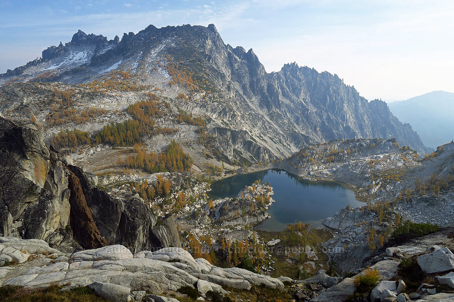 McClellan Peak & Crystal Lake [Enchantment Basin, Alpine Lakes Wilderness, Chelan County, Washington]