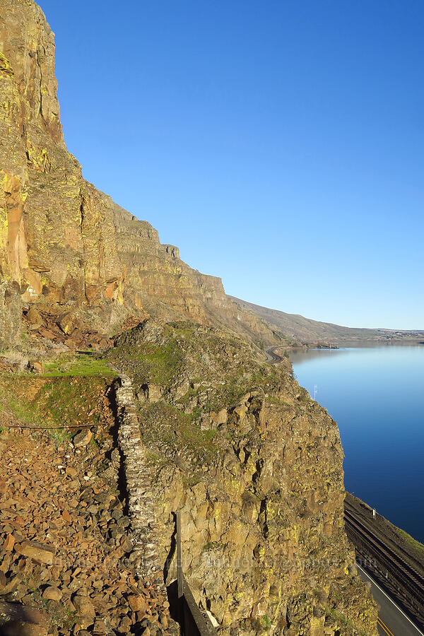 Lyle Convict Road & the Columbia River [Lyle Convict Road, Klickitat County, Washington]