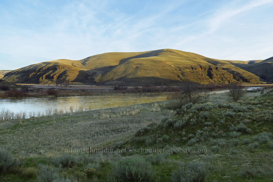 John Day River Valley [Starvation Lane, Cottonwood Canyon State Park, Sherman County, Oregon]
