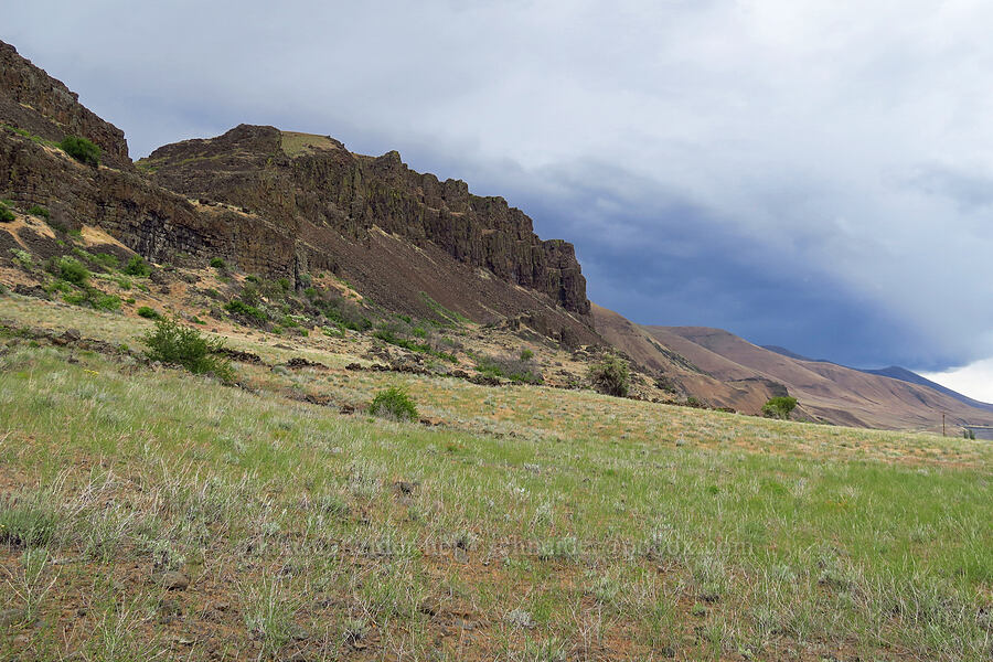 cliffs & storm clouds [Columbia Hills State Park, Klickitat County, Washington]