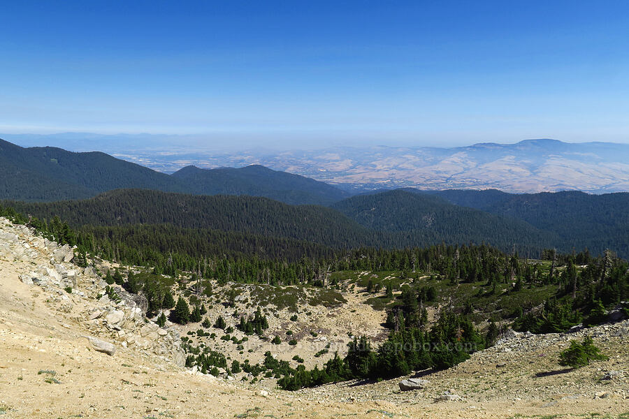 Rogue Valley [Mount Ashland, Rogue River-Siskiyou National Forest, Jackson County, Oregon]