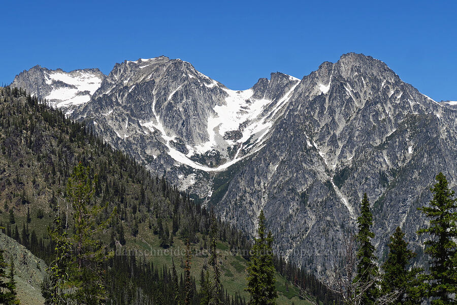 Dragontail Peak & Little Annapurna [Navaho Pass, Okanogan-Wenatchee National Forest, Kittitas County, Washington]
