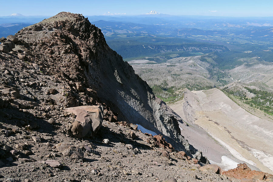 Barrett Spur & the end of Coe Glacier [Barrett Spur, Mt. Hood Wilderness, Hood River County, Oregon]