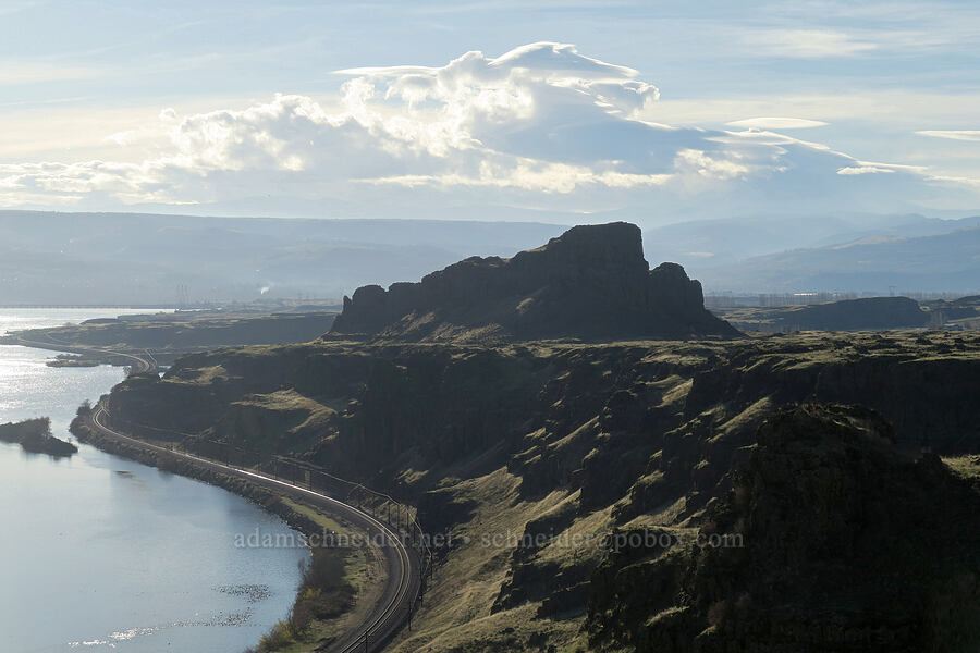 Horsethief Butte [Columbia Hills State Park, Klickitat County, Washington]