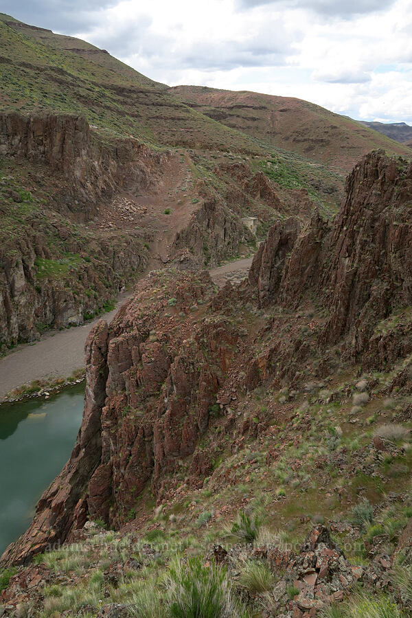 cliffs below Owyhee Dam [Owyhee Dam, Malheur County, Oregon]
