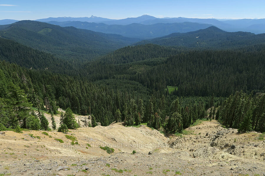 view to the south-southeast [Balm Mountain, Umpqua National Forest, Douglas County, Oregon]