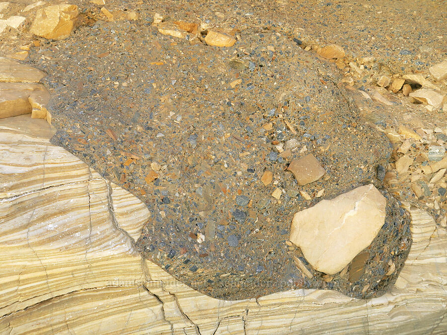 unconformity [Mosaic Canyon, Death Valley National Park, Inyo County, California]