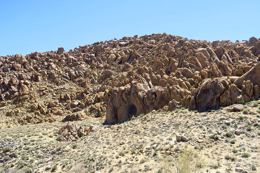 Alabama Hills [Whitney Portal Road, Inyo County, California]